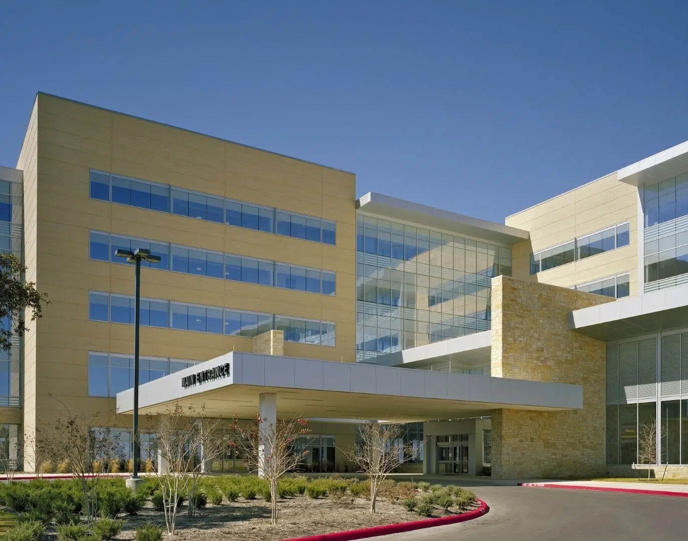 Methodist Stone Oak Hospital - Kawneer Healthcare Projects