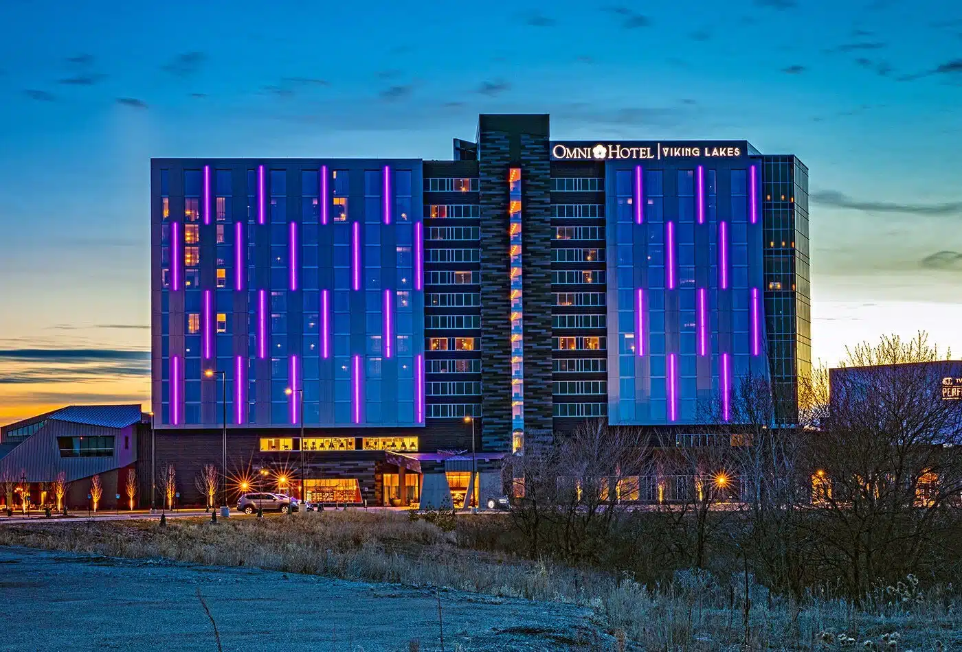 Minnesota Vikings  Omni Viking Lakes Hotel