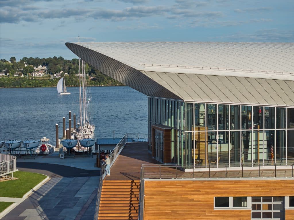 Maritime Center of Excellence, U.S. Coast Guard Coast Guard Academy, New London, Connecticut, USA, Kawneer curtain wall storefront IR windows architectural aluminum framing systems architecture